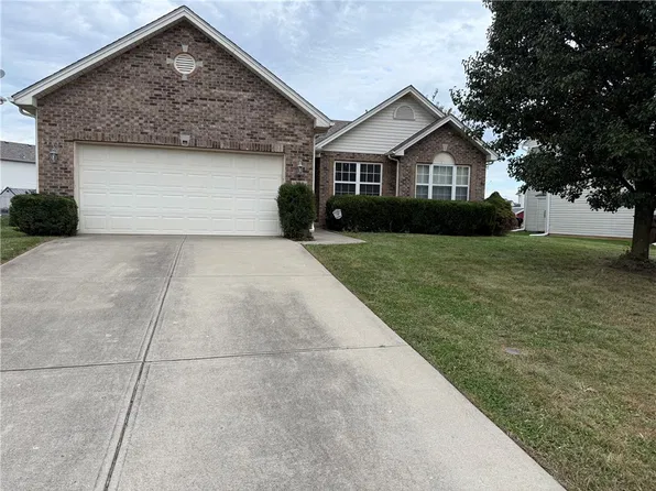 294 E Arlington Dr, Trenton, OH 45067
