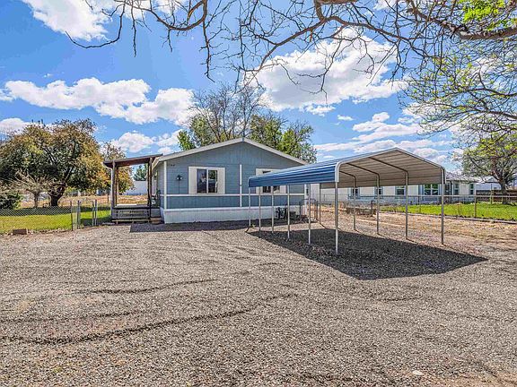 3rd image of 1164 W Paradise Way