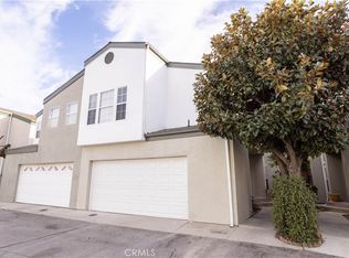 9146 Lemona Ave Unit 105, North Hills, CA 91343