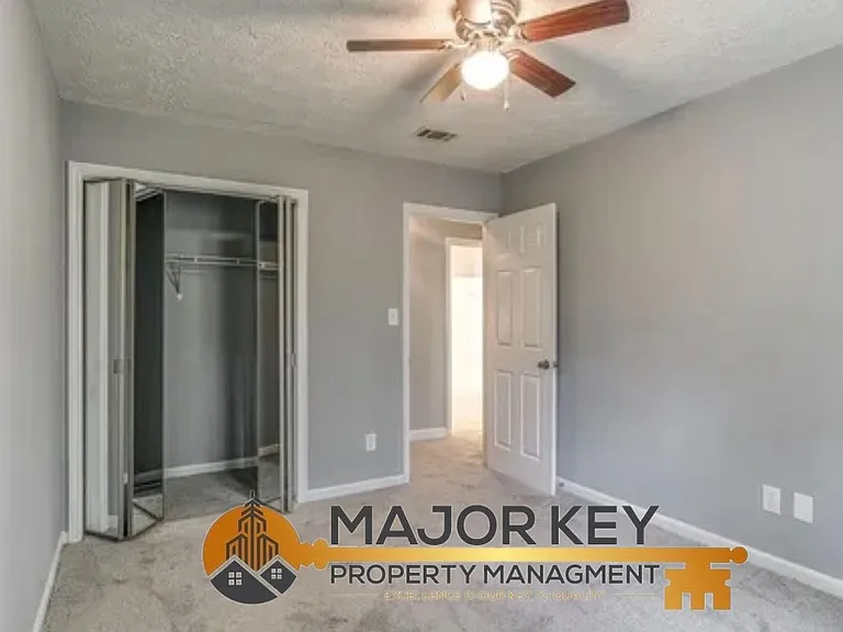 2340 Beaver Ruin Rd #50 — Photo 23
