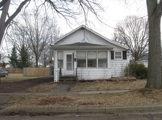 837 Bennett St, Jackson, MI 49202