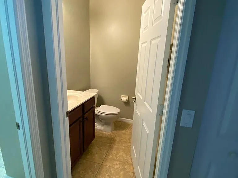 9923 Springlake Cir — Photo 5