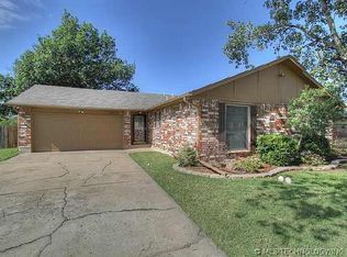 6608 S 32nd West Ave, Tulsa, OK 74132