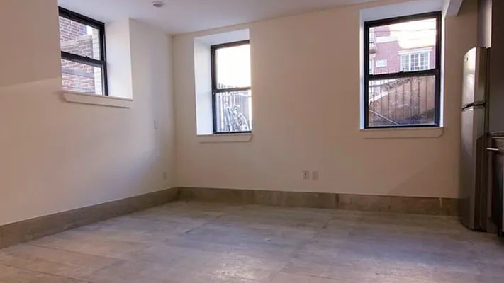 Rented by Nooklyn NYC LLC | media 7