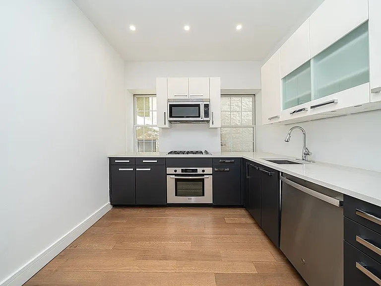 204 W 140th St #B1 — Photo 3