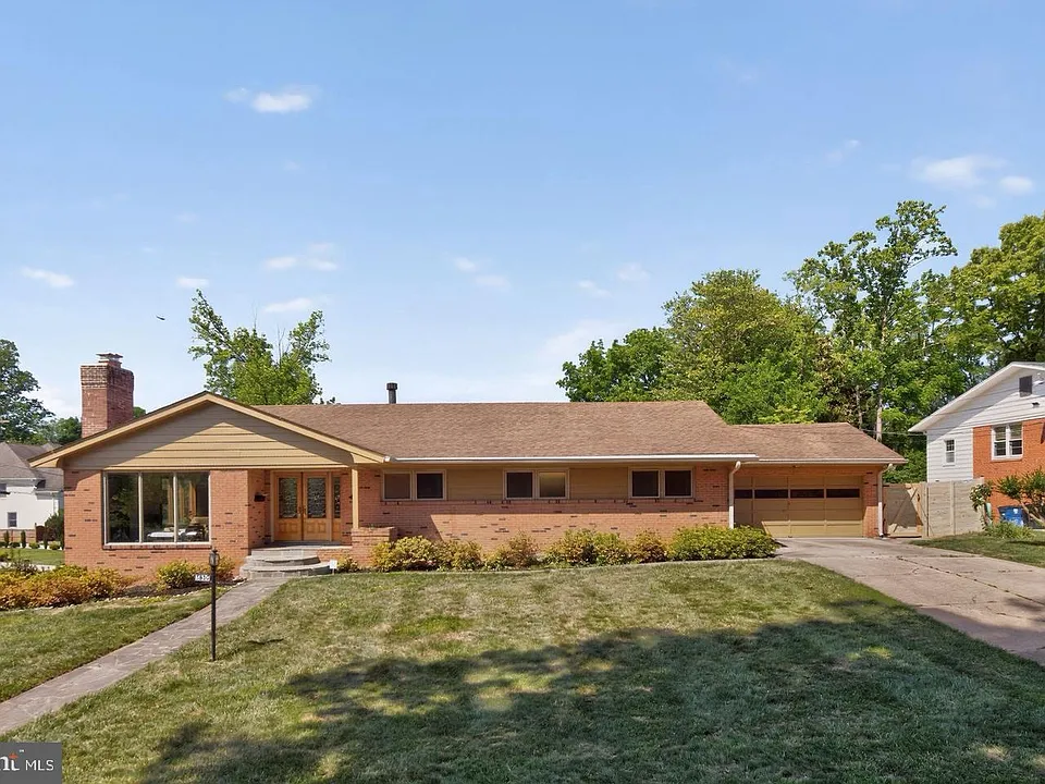 5800 Plainview Rd
