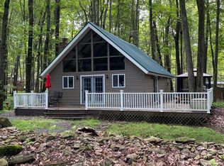 120 Ridge Rd, Pocono Lake, PA 18347