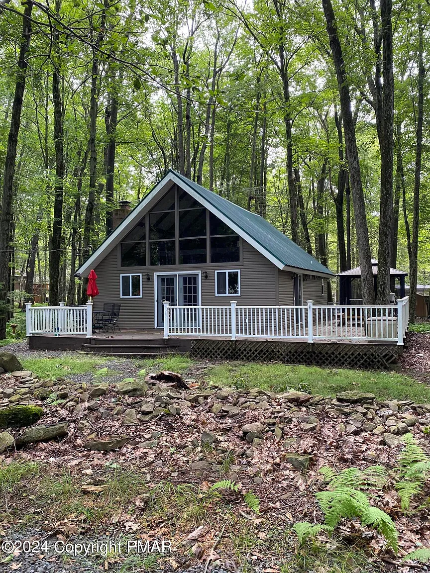 120 Ridge Rd photo 1