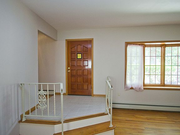 Tiled Foyer