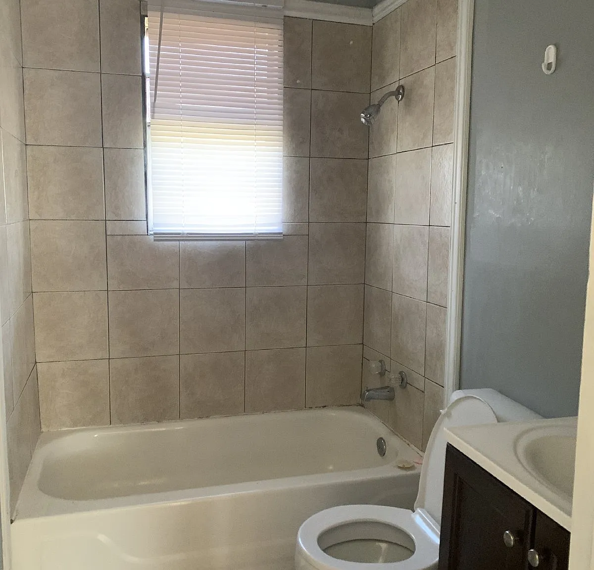 2 bed, 1.0 bath, 1107 sqft, $1,000 — Photo 4