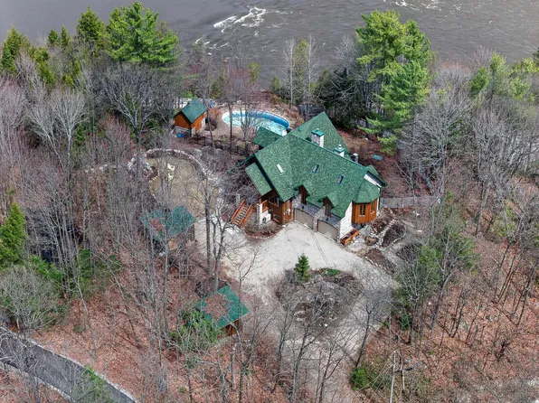 4 Chemin Des Cascades, Chelsea, QC J9B 2L7