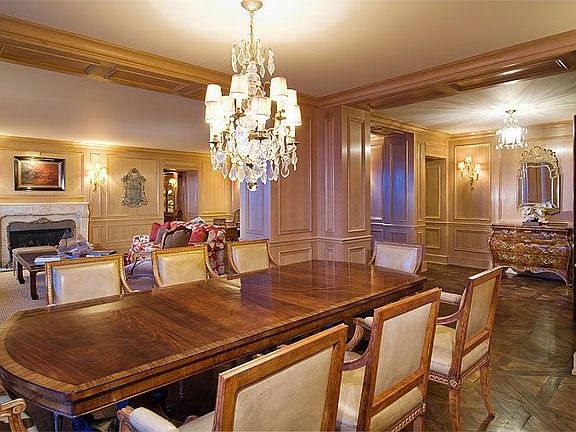 5th image of 111 W Highland Dr APT 1A