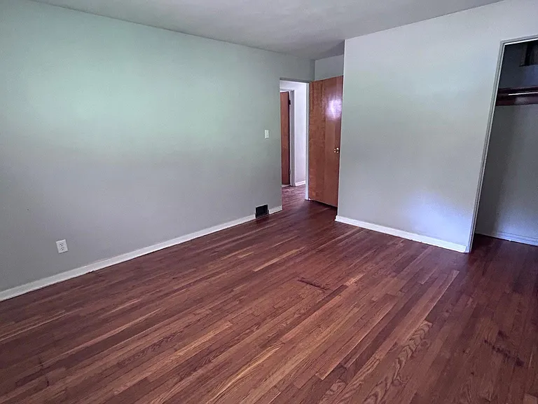 510 N 12th St — Photo 11