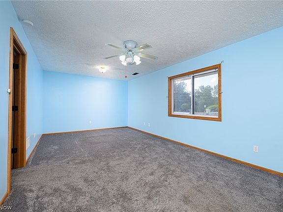 5th image of 1743 Raber Rd