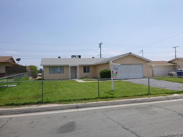 1st image of 27425 6th St