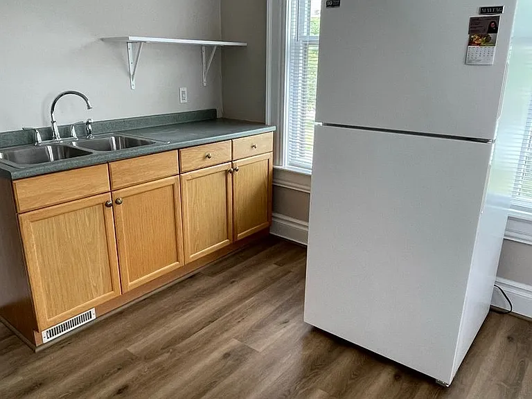 608 High St — Photo 3
