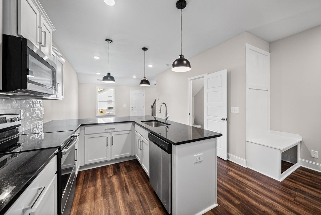 224 Drayton Dr #G, Clarksville, TN - View 6