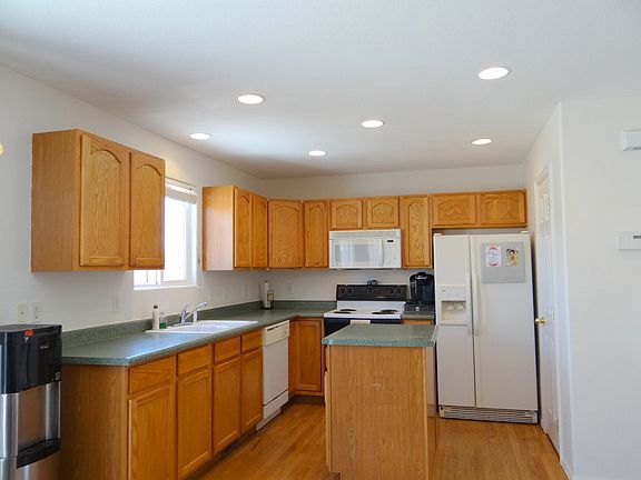 4th image of 11357 Stanwood Ln