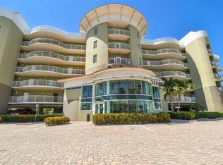 11605 Gulf Blvd #208, Treasure Island, FL 33706