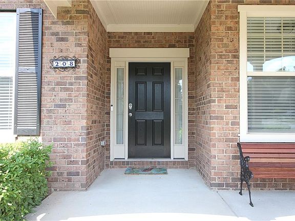 4th image of 208 Hampton Station Blvd