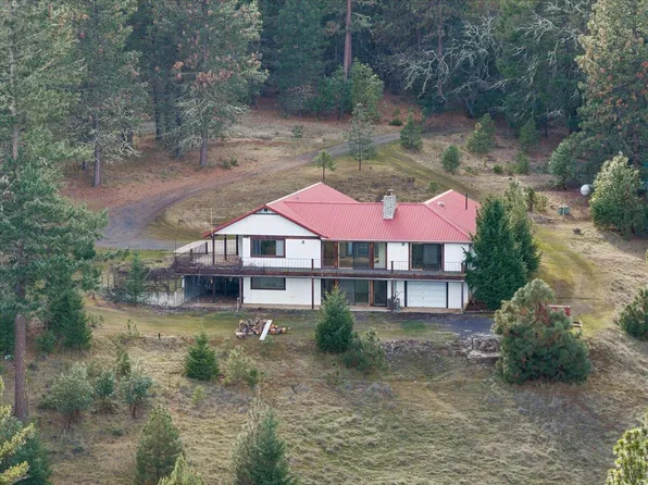 2501 Wagon Trail Dr, Central Pt, OR 97530