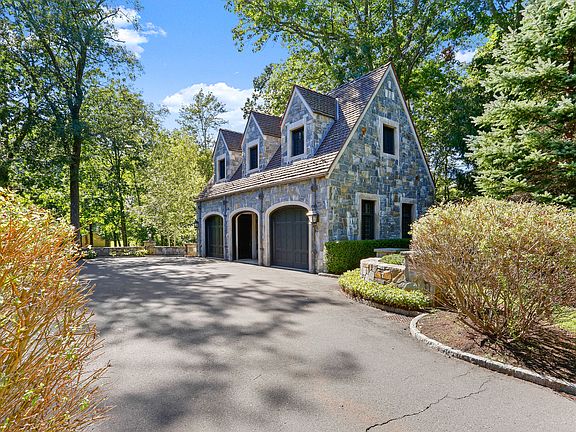 64 Wydendown Rd New Canaan CT-print-049-047-006-4200x2800-300dpi.jpg