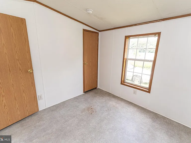 2350 Old Snow Hill Rd — Photo 37