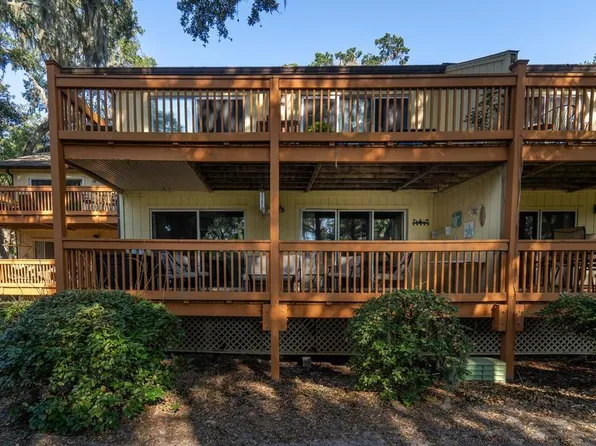 327 Sea Cloud Cir, Edisto Island, SC 29438