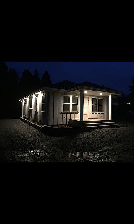 1st image of 3225 103rd Ave SE