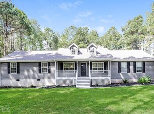 411 Grove Pointe Ct, Locust Grove, GA 30248