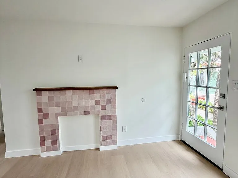 818 Grant St — Photo 36
