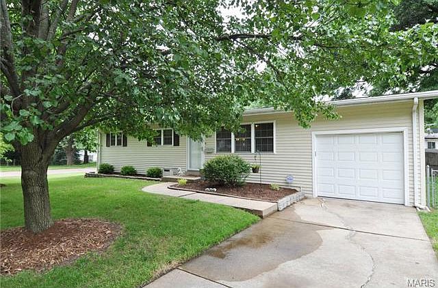 1st image of 2460 Flamingo Dr