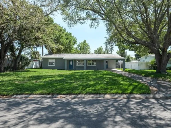 668 44th Ave NE, Saint Petersburg, FL 33703