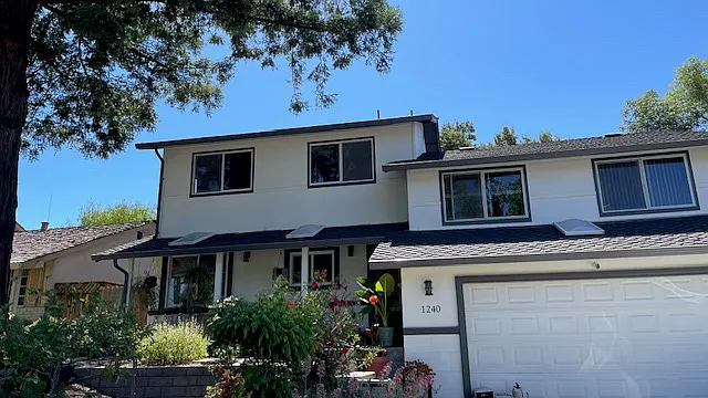 1240 Oak Knoll Dr — Photo 15