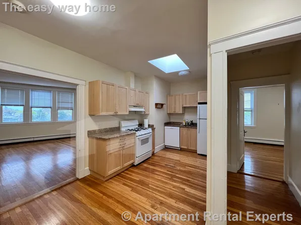 206 Massachusetts Ave, Arlington, MA