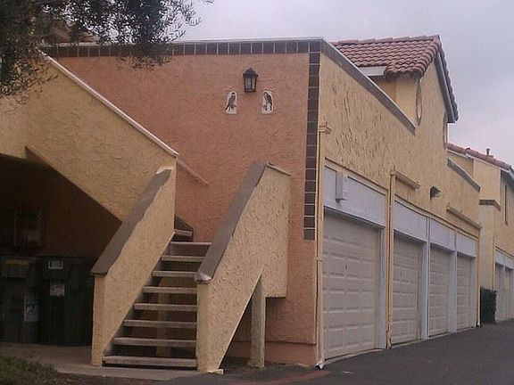 2nd image of 1337 N Broadway APT 27