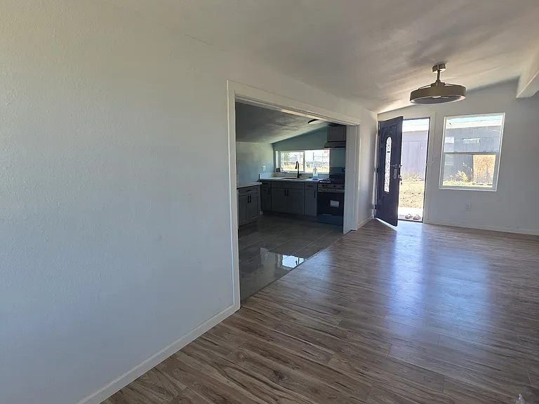 33930 Mission Trl — Photo 13