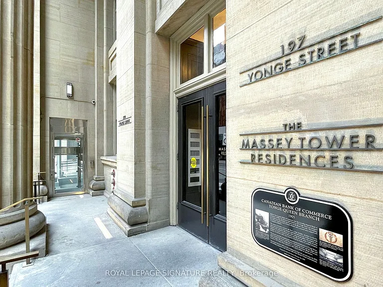 197 Yonge St #4409 — Photo 4
