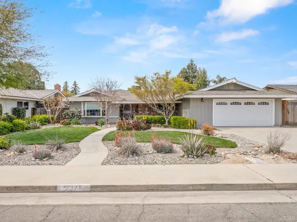 2371 23rd Ave, Kingsburg, CA 93631