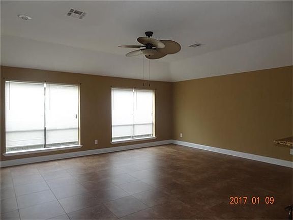 3rd image of 3000 Essex Ave