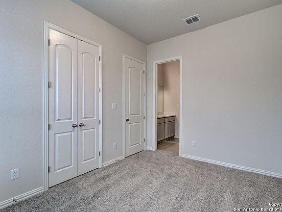 4th image of 2036 Stephanie Avenue
