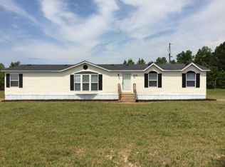 84 Bear Ln, Scotland Neck, NC 27874