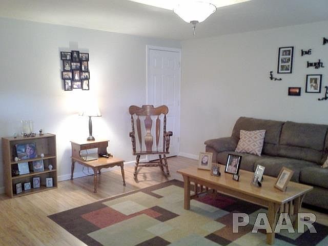 2nd image of 1246 S Avenue A