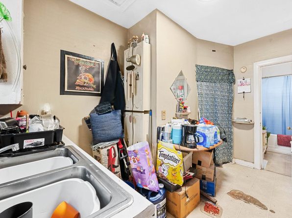 wichita-kansas-77356117 picture