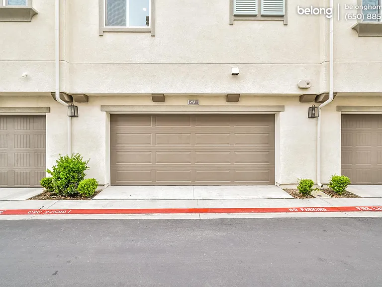 1523 Saint Simon Cir #B — Photo 25