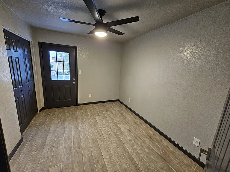 1749 E Pepper Cir #1 — Photo 48