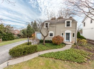 4425 Seeley Ave, Downers Grove, IL 60515