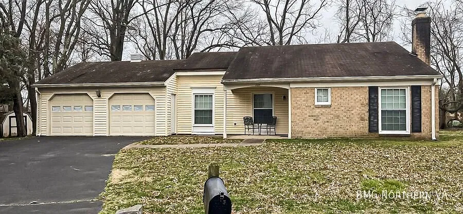 1724 Fantasia Cir
