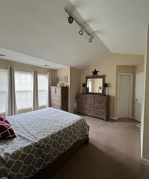 7813 Villa Pl — Photo 1