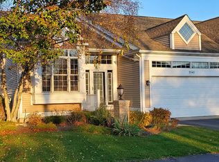2540 Forest Bluff Dr SE, Kentwood, MI 49546
